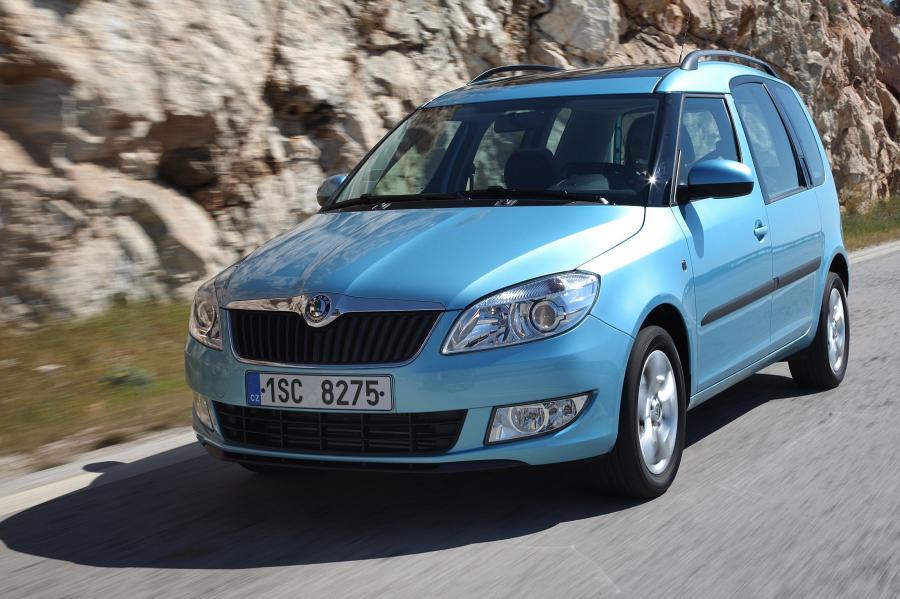 Skoda Roomster 2010 года  (фото 23 из 46)